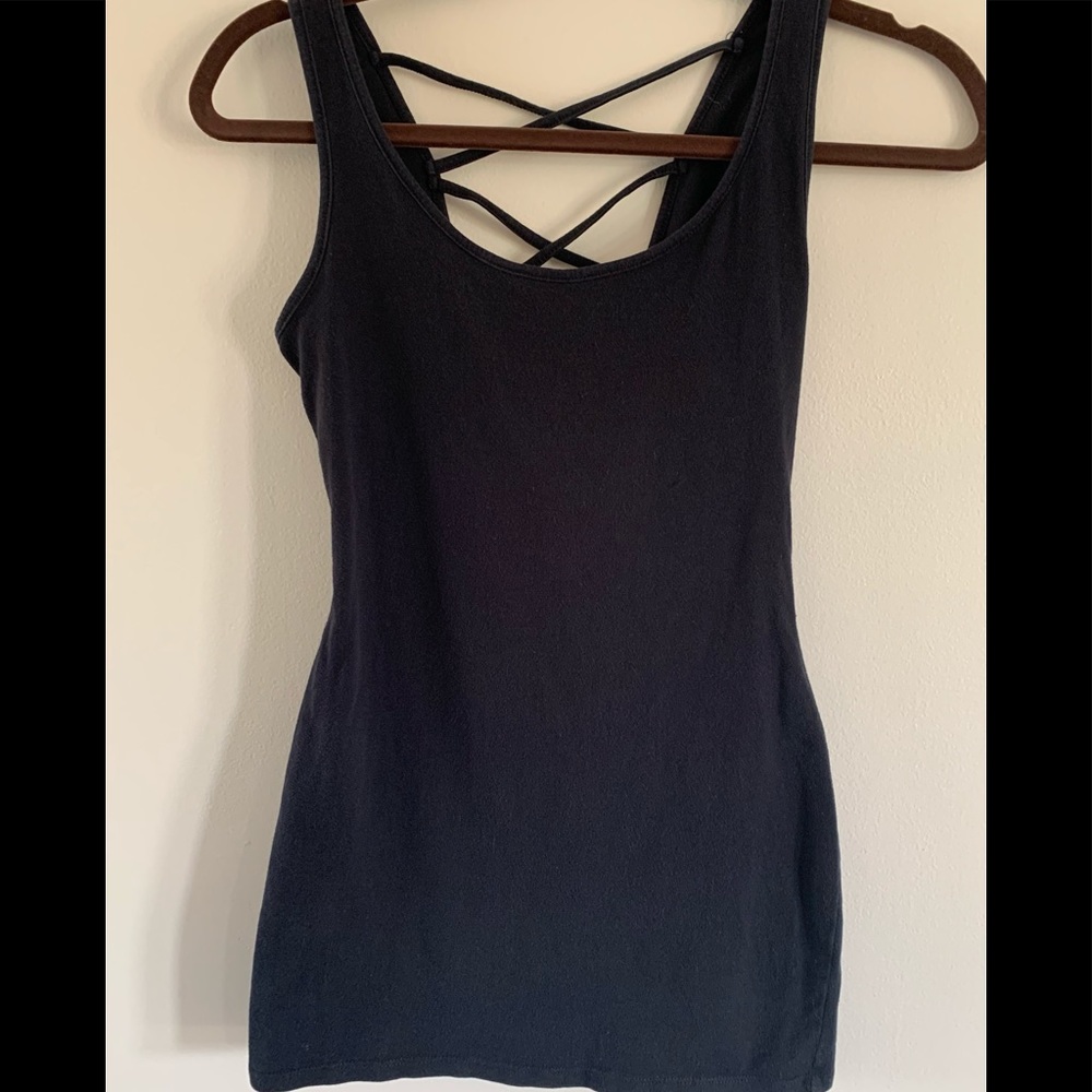 RUE 21 LITTLE BLACK TANK ☀️